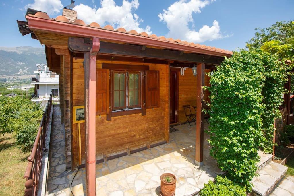 Ferienwohnung Wooden House In Ioannina Exterior foto