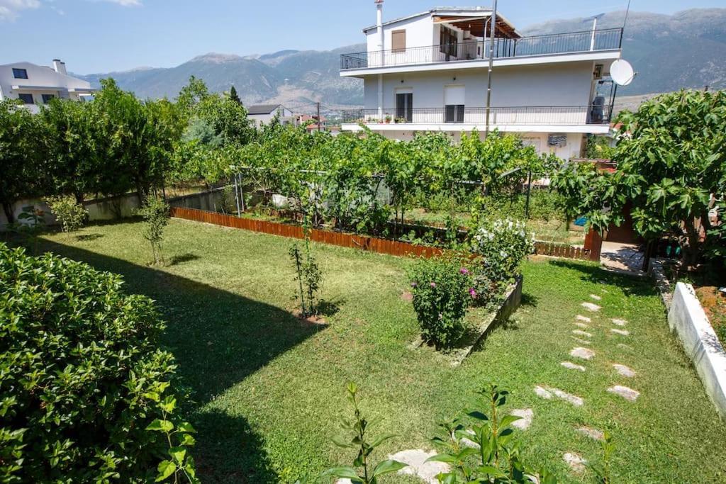 Ferienwohnung Wooden House In Ioannina Exterior foto