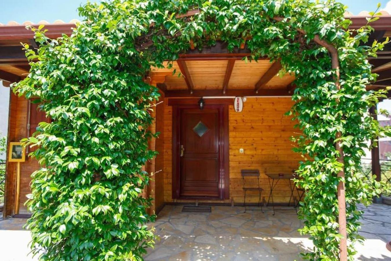 Ferienwohnung Wooden House In Ioannina Exterior foto