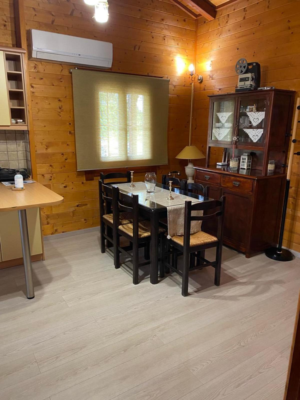 Ferienwohnung Wooden House In Ioannina Exterior foto