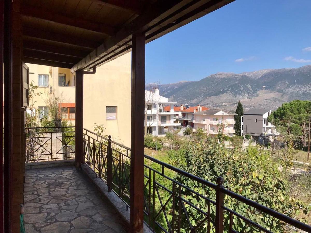 Ferienwohnung Wooden House In Ioannina Exterior foto